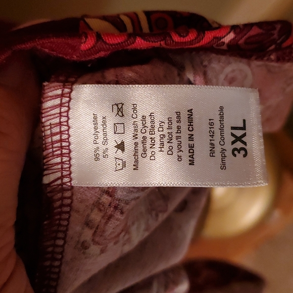 Tunic - Picture 2 of 3